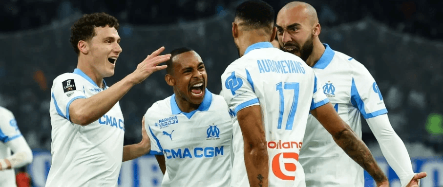 OM vs Lens